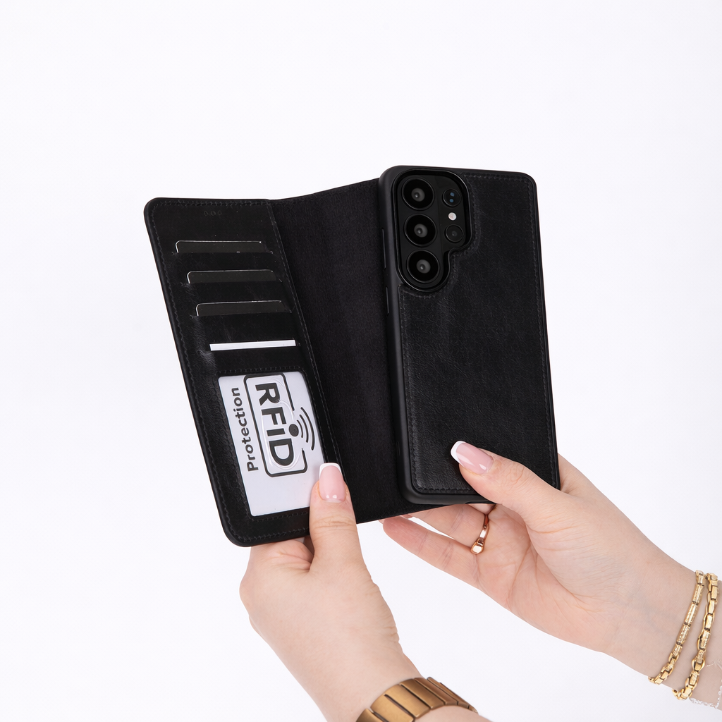 Buffalo Leather Wallet Case For Samsung Galaxy S26 With Detachable Magnetic Closure And Card Slots by TORONATA